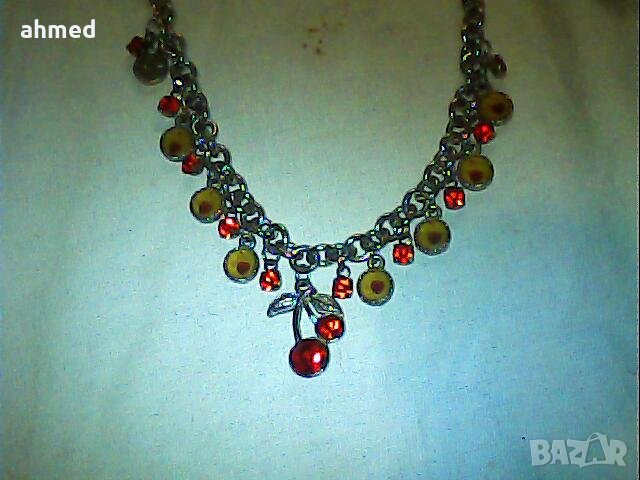 красиви и класи4ески  колиета от кристали и обици