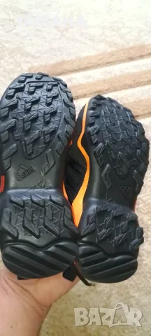 НОВО. Adidas  TERREX  Детски  Обувки 30, снимка 7 - Детски обувки - 49630648