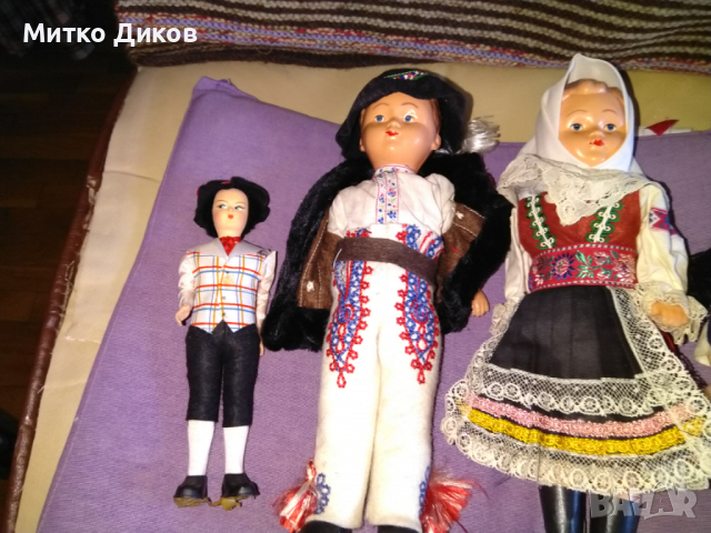 Кукли с национални носии винтидж, снимка 3 - Колекции - 23022676