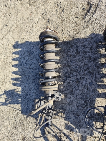 Амортисьори за Infinity fx30 -Qx70-, снимка 3 - Части - 52668655