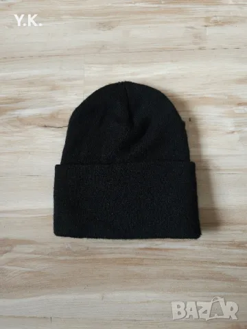 Оригинална мъжка зимна шапка Carhartt, снимка 3 - Шапки - 48674385