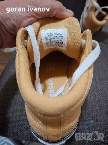 Кецове Converse ,цвят горчица