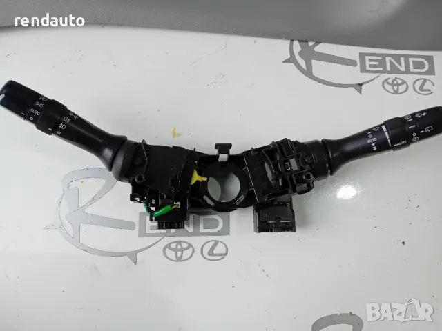 Лостчета за светлини и чистачки Toyota Avensis Station Wagon T27 Face 2012-2015