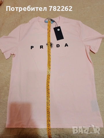 Дамска тениска Prada, снимка 2 - Тениски - 53036073