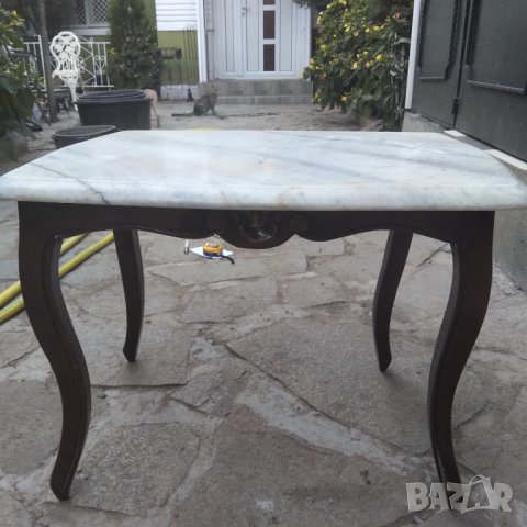 Барокова дървена маса с масивен мраморен плот разпродажба, снимка 2 - Маси - 41968175