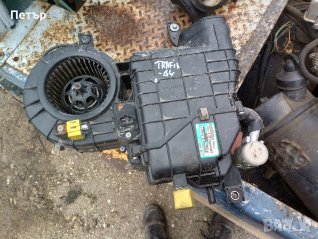 Охлюв моторче задно парно Рено Трафик Опел виваро 2001-2014г