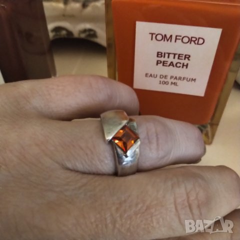 Рядък сребърен пръстен с оранжев сапфир , снимка 1 - Пръстени - 41808450