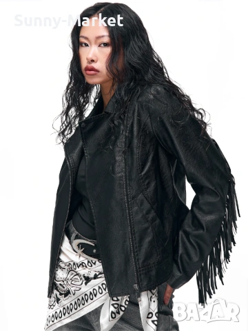 Дамско уникално яке с рески 