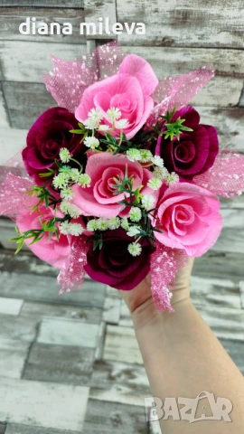 Кашпа с рози от креп хартия!!