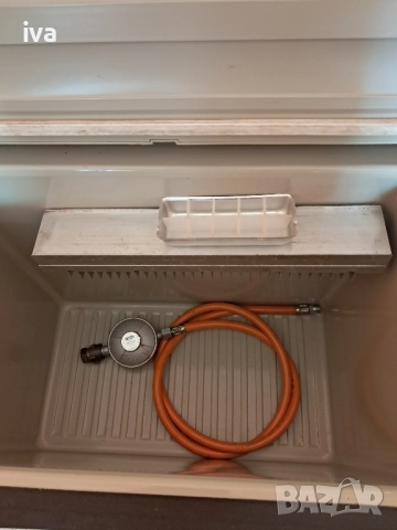 хладилник 220/12/газ, снимка 3 - Хладилни чанти - 52308355