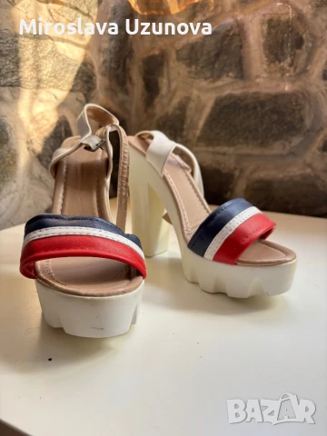 Дамски обувки на ток, снимка 4 - Дамски обувки на ток - 51247596