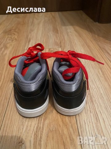 Детски обувки Reebok, снимка 1 - Детски обувки - 35906911