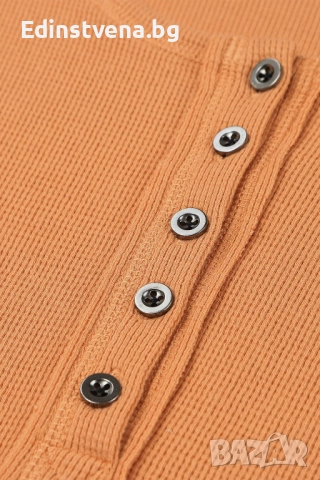 Дамска блуза в оранжево с дълъг ръкав и деколте тип хенли, снимка 5 - Блузи с дълъг ръкав и пуловери - 53069792