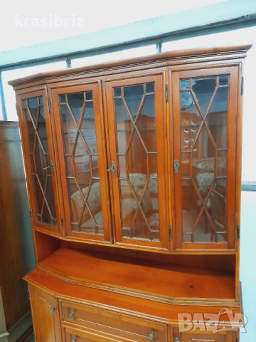 Масивна Витрина внос от Германия , снимка 8 - Секции и витрини - 42177423