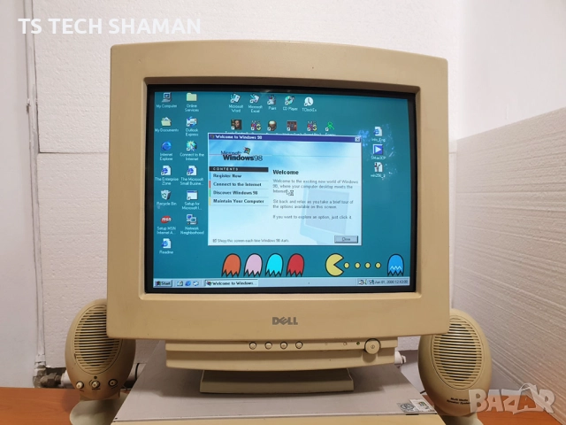 ⭐Ретро монитор DELL Model D1028L 17 инча - 1998 година⭐, снимка 2 - Други ценни предмети - 51987715