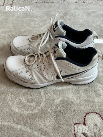 Мъжки маратонки Nike T-Lite XI, снимка 3 - Маратонки - 50916981