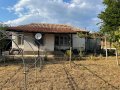 Собственик продава/заменя къща в с. Кръстевич, община Хисаря, снимка 2