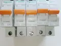 Автоматични монофазни предпазители Schneider Elecctric, снимка 3