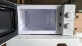 Микровълнова фурна Comfee с 5 нива на мощност, 20 L, 700 W, Бяла, Механично управление, снимка 4