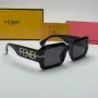 Слънчеви очила Fendi Bold Square Logo Edition нови, черно и бяло, снимка 5