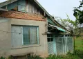 Собственик продава къща за 30 000 лв на 10 км от Добрич и 2 парцела, снимка 3