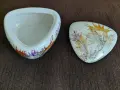 Бижутерка/ кутия за бижута с триъгълна форма, българска като нова , снимка 3