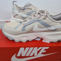 ДАМСКИ МАРАТОНКИ NIKE TC 7900 LT OREWOOD BRN/SAIL, снимка 4 - Маратонки - 44581847