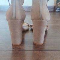 Нови обувки и чанти , снимка 8 - Дамски обувки на ток - 41594143