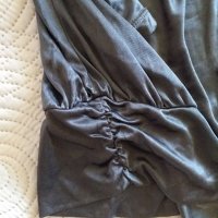 Нежна блуза / туника с бижу XS / S, снимка 3 - Блузи с дълъг ръкав и пуловери - 34697829