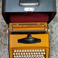 пишеща машина- на латиница , снимка 9 - Антикварни и старинни предмети - 42310537