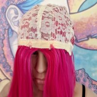 Удивително Дизайнерско Каре Перука в Бонбонено Розов Barbie Цвят КОД 8971, снимка 8 - Аксесоари за коса - 41406038