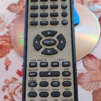 Grundig UMS6400 Dvd, снимка 2 - Плейъри, домашно кино, прожектори - 44599367