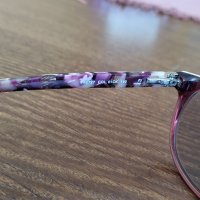 Диоптрични очила Carolina Herrera , снимка 6 - Слънчеви и диоптрични очила - 44459498