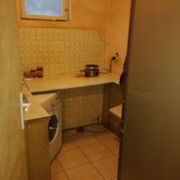 Продава двуетажна къща в Перник, кв.Църква, снимка 8 - Къщи - 40810844