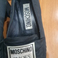 Обувки Moschino. р36,5 , снимка 3 - Дамски ежедневни обувки - 42356051