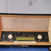 Радио апарат лампов,произход Германия 70-те години., снимка 2 - Антикварни и старинни предмети - 41138025
