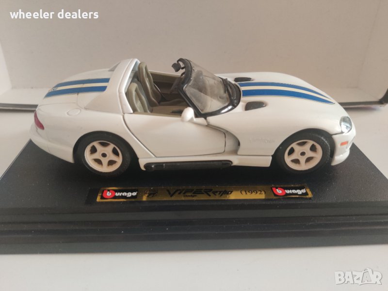 Метална количка Bburago 1992 DODGE VIPER RT/10 1/24, снимка 1