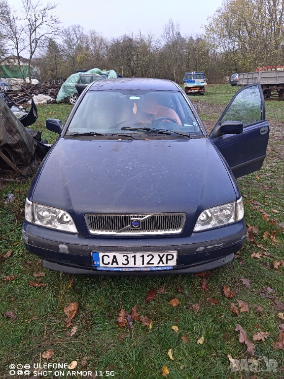 Volvo v40 1.8 бензин НА ЧАСТИ !!, снимка 1