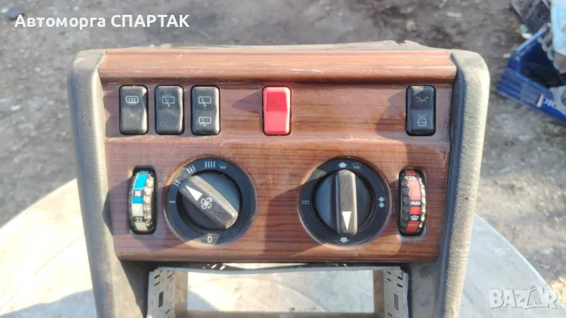 Панел климатик за Мерцедес 124 300d 93г , снимка 1