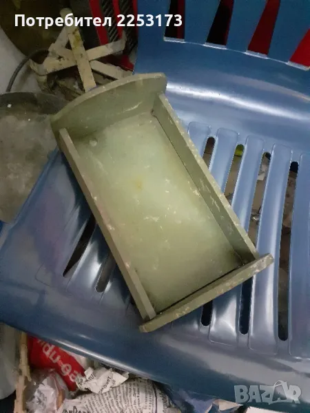 Старо дървено легло за кукли, снимка 1