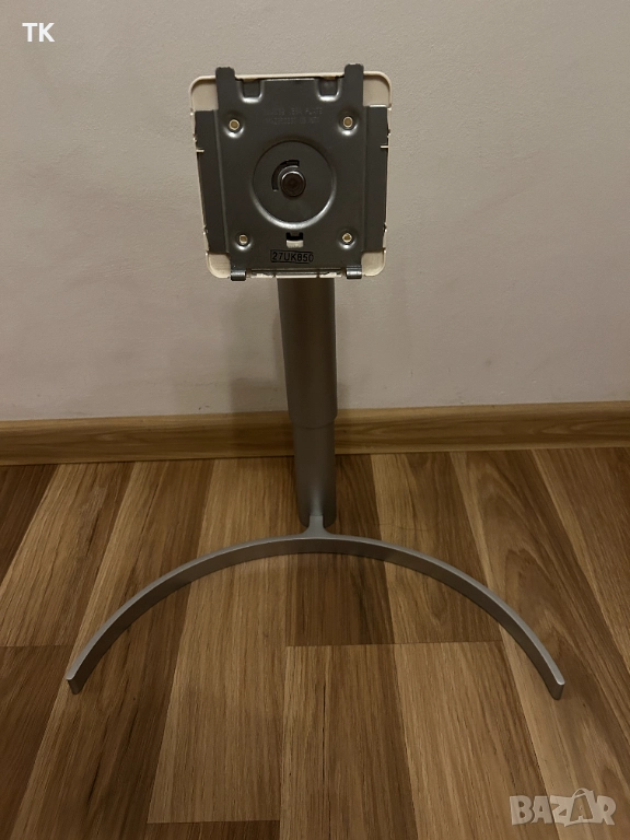 Продавам стойка от монитор LG 27UK850-W, снимка 1