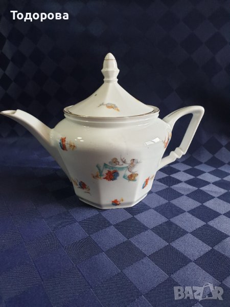 Порцеланов немски чайник, снимка 1