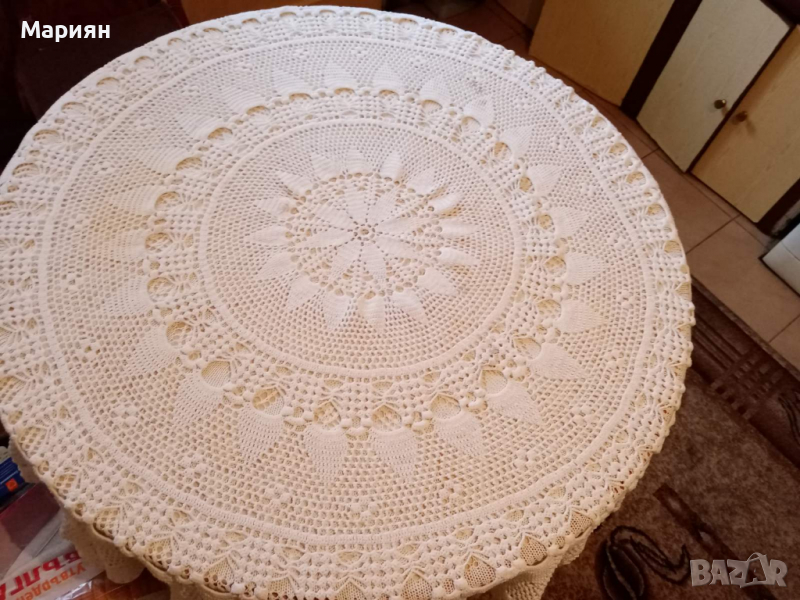 Покривка за кръгла маса, снимка 1