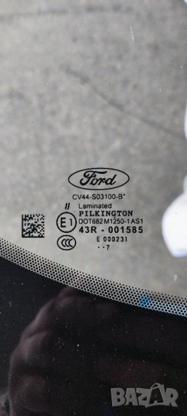 Ford Kuga 2013-2019 челно стъкло, снимка 1