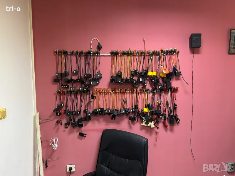 Кабели и щипки за разкодиране на телефони, снимка 1