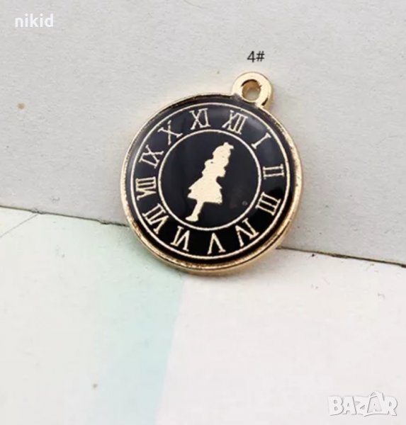 Алиса в страната на чудесата черно колие медальон часовник, снимка 1