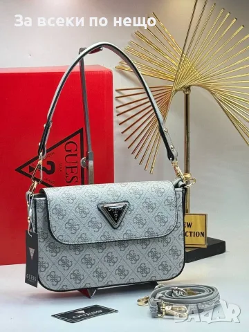 Michael Kors Дамска Елегантна Чанта С Капак Монограм И Златисти Детайли-Различни Цветове Код SEM-692, снимка 15 - Чанти - 55970021