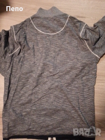 Горнище Boss, снимка 4 - Суичъри - 52977463