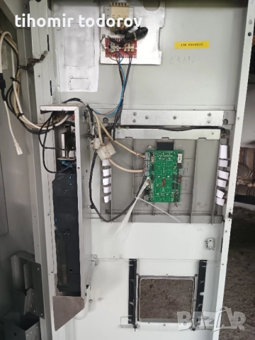 Вендинг машина 'Zanusi Veneciq', снимка 2 - Кафемашини - 52506263