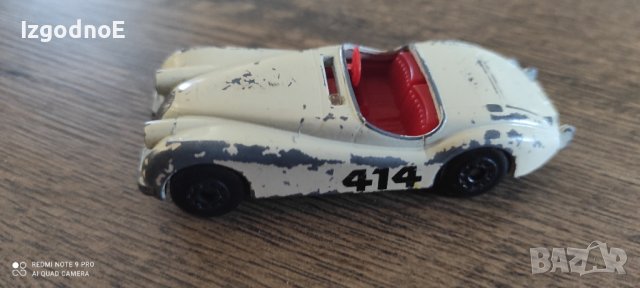 Matchbox jaguar XK 120, снимка 6 - Коли, камиони, мотори, писти - 41567165